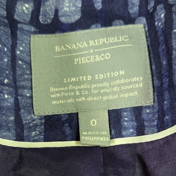 Banana Republic Piece & Co. Silk Blend Batik Abstract Belted Blazer Art to Wear - Picture 8 of 10